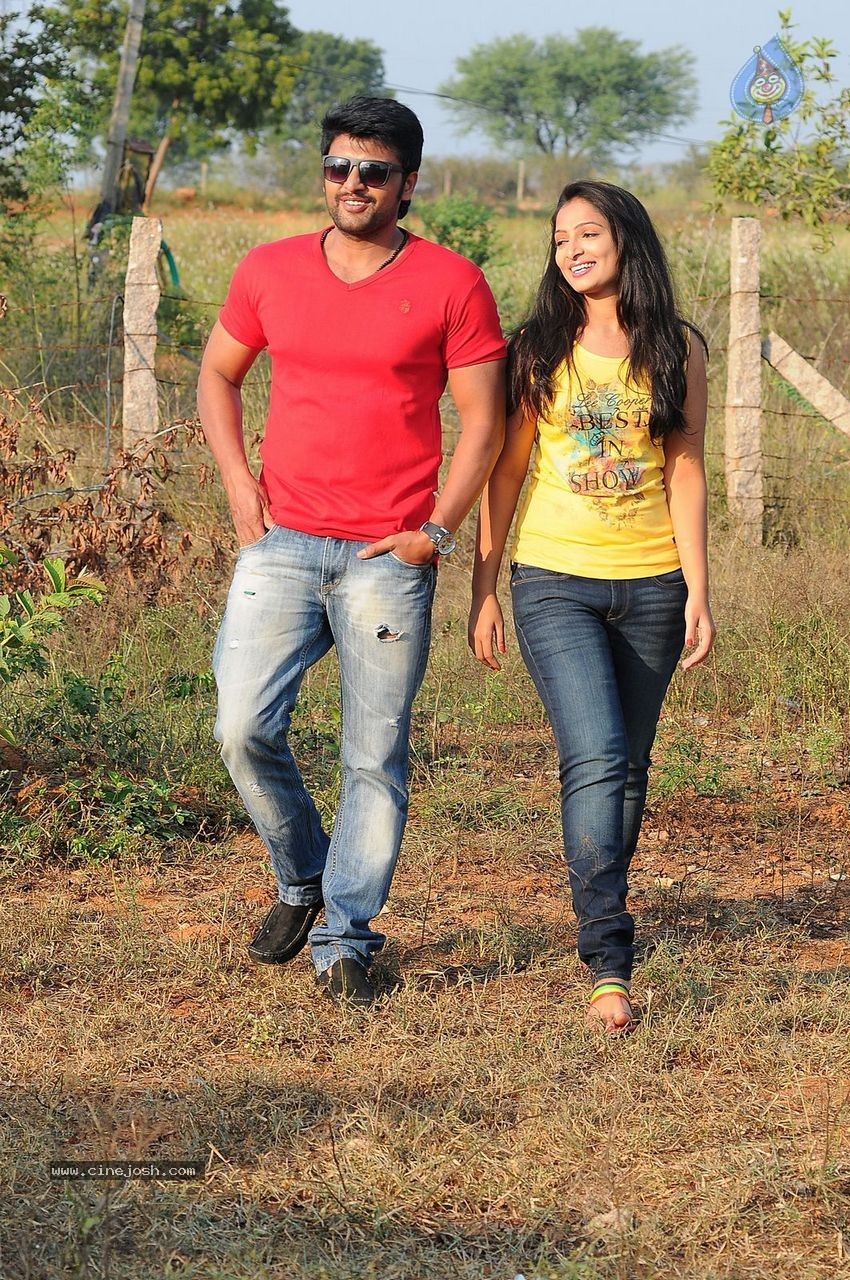 Swimming Pool Movie Photos - 16 / 45 photos