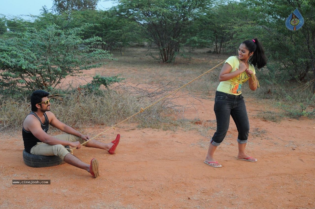 Swimming Pool Movie Photos - 33 / 45 photos