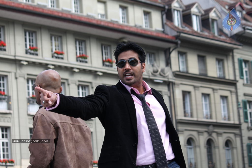 Swiss Raja Movie Press Meet Stills - 12 / 59 photos