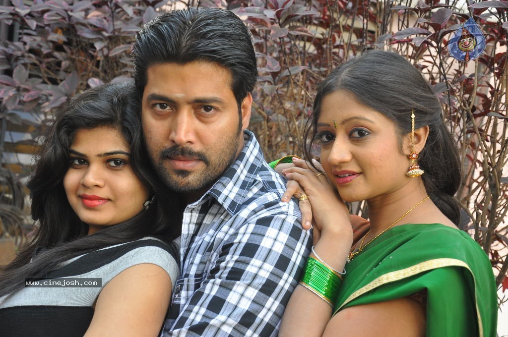 Swiss Raja Movie Press Meet Stills - 28 / 59 photos