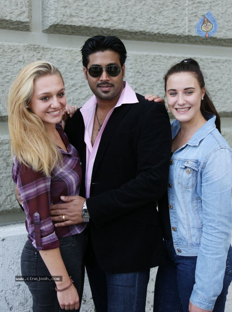 Swiss Raja Movie Press Meet Stills - 43 / 59 photos