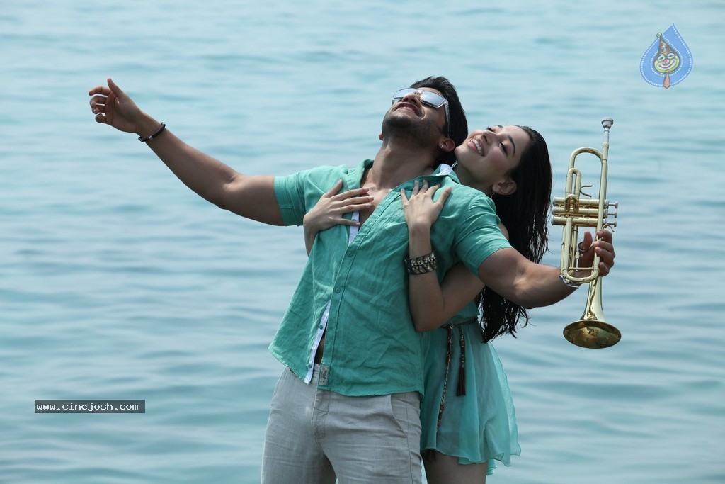Tadakha Movie New Stills - 23 / 54 photos