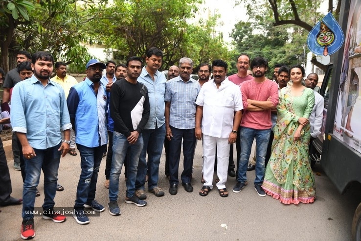 Talasani Launches Orey Bujjiga LED Screens - 6 / 6 photos