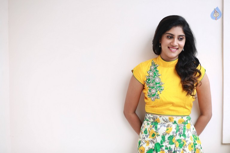 Tanu Vachenanta Movie Photos - 10 / 15 photos