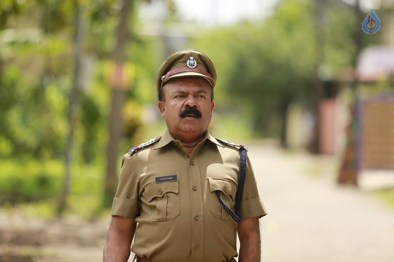 Team 5 Movie New Pics - 3 / 9 photos