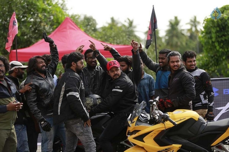 Team 5 Movie Photos - 27 / 30 photos