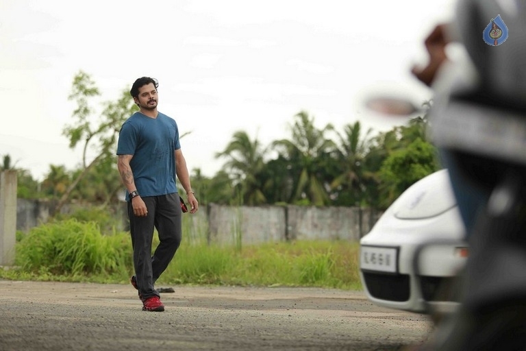 Team 5 Release Date Poster and Stills - 14 / 29 photos