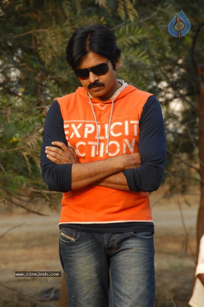 Teenmaar Movie Latest Stills - 7 / 30 photos