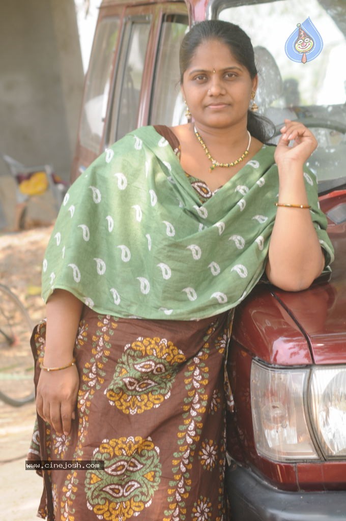 Telangana Vijayam Movie Stills - 101 / 219 photos