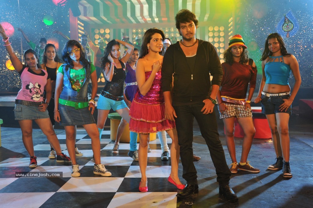 Telugabbai Movie Hot Gallery - 50 / 108 photos