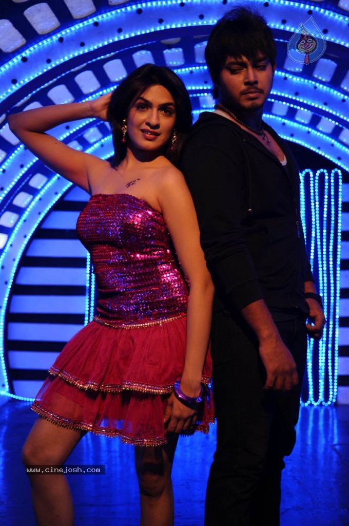 Telugabbai Movie Hot Gallery - 83 / 108 photos