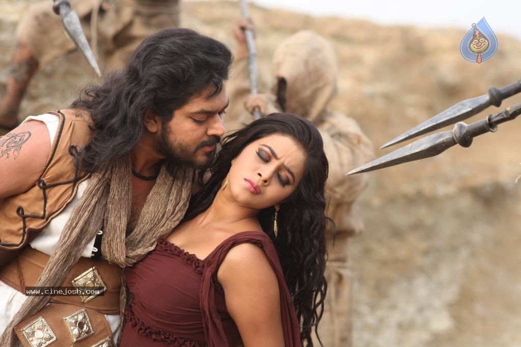 Telugulo Naaku Nachani Padam Prema Photos - 10 / 312 photos