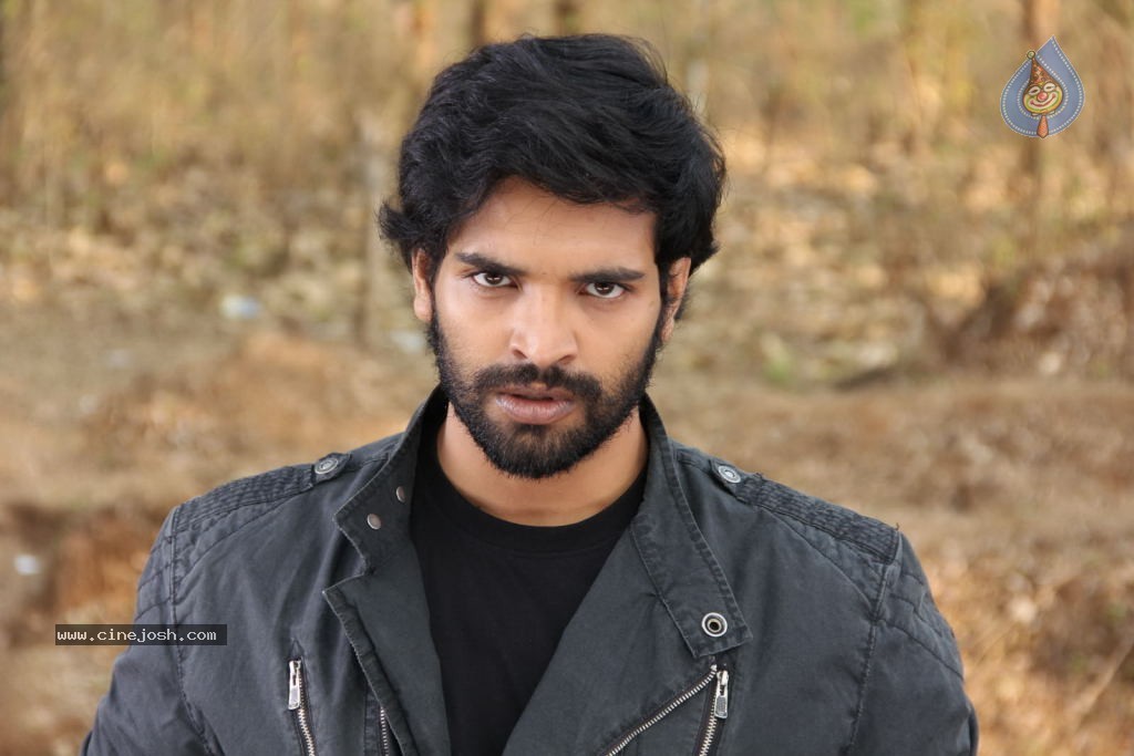 Telugulo Naaku Nachani Padam Prema Photos - 132 / 312 photos