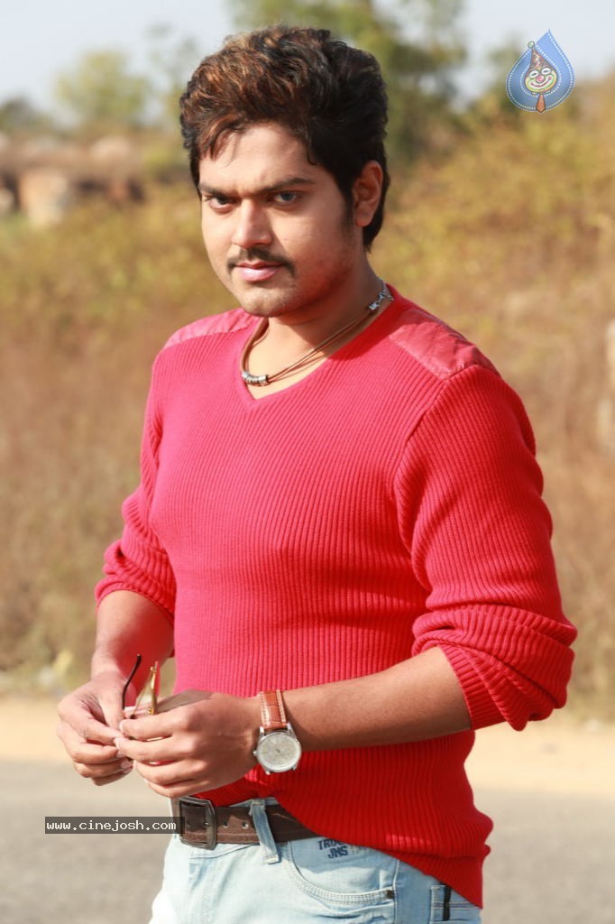 Telugulo Naaku Nachani Padam Prema Photos - 134 / 312 photos