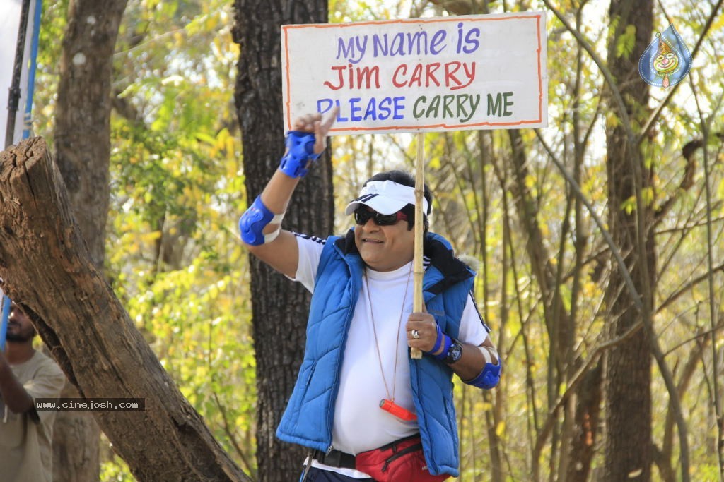 Telugulo Naaku Nachani Padam Prema Photos - 195 / 312 photos