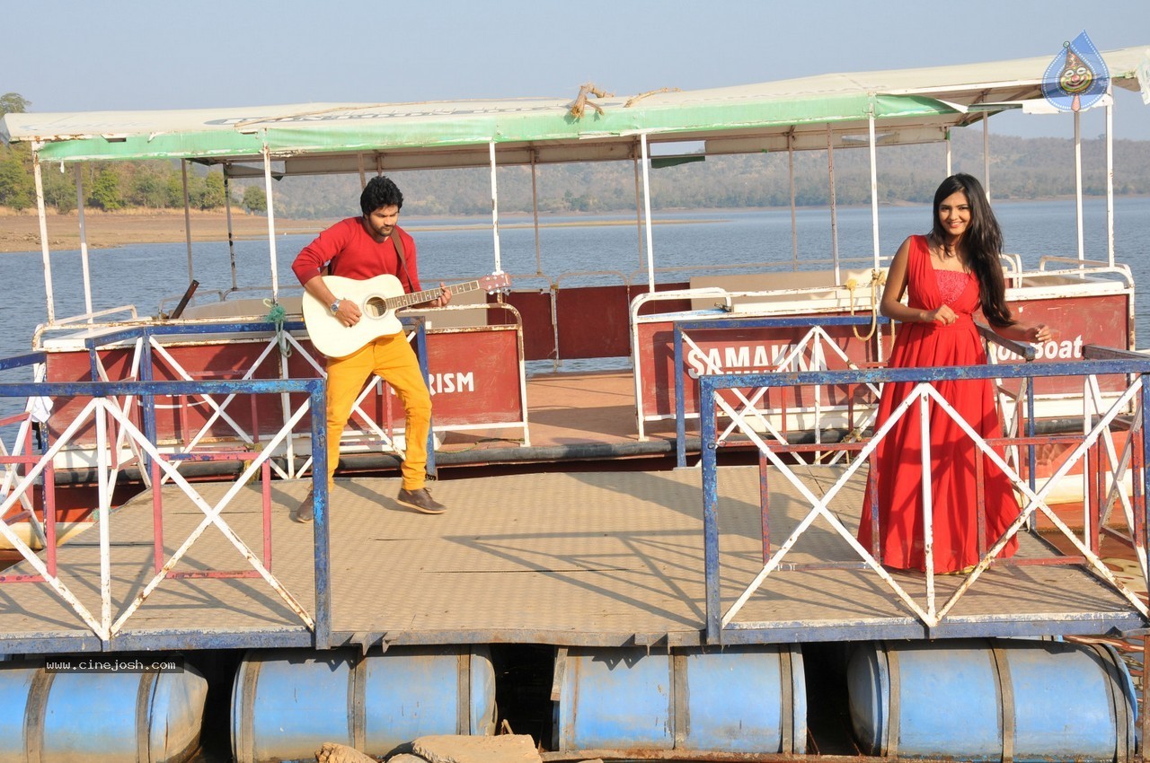 The Bells Stills n Posters - 100 / 128 photos