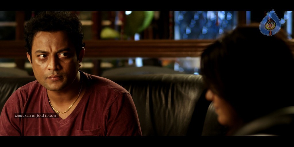 The End Movie Stills - 20 / 25 photos