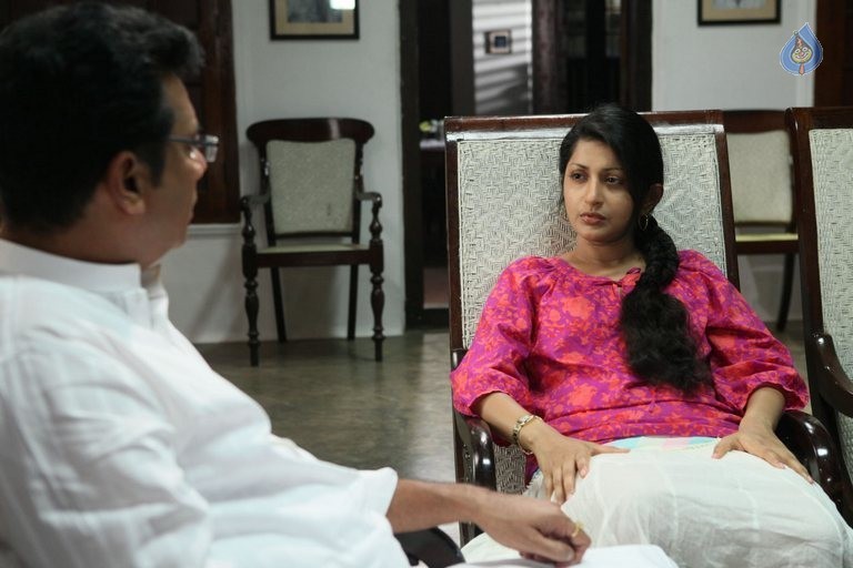 The Eyes Movie Photos - 23 / 55 photos