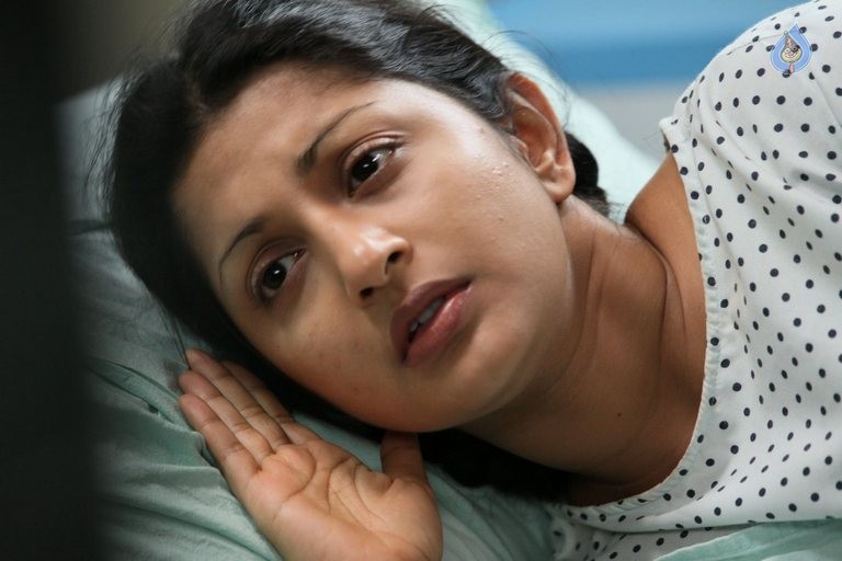 The Eyes Movie Photos - 24 / 55 photos