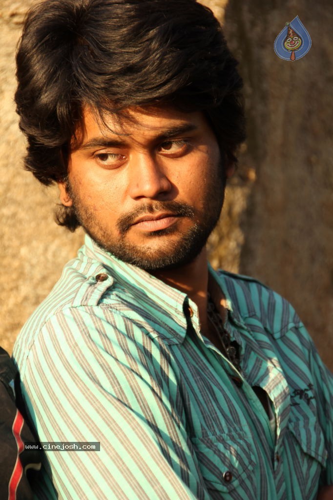 Theatre Lo Naluguru Movie Stills - 27 / 78 photos