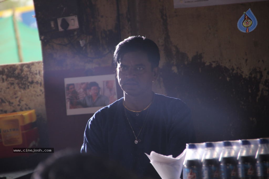 Theatre Lo Naluguru Movie Stills - 47 / 78 photos