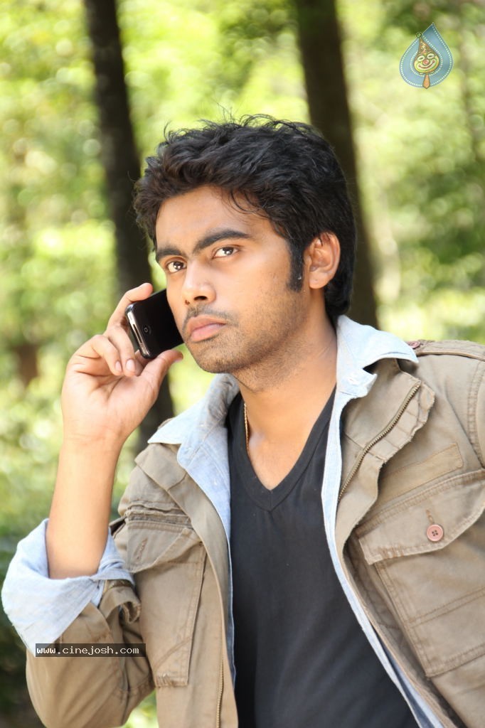 Theatre Lo Naluguru Movie Stills - 61 / 78 photos