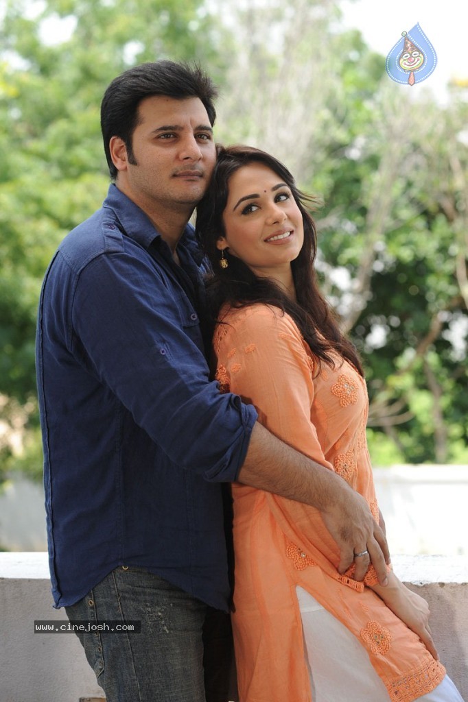 Thirudan Police Tamil Movie Stills - 2 / 45 photos