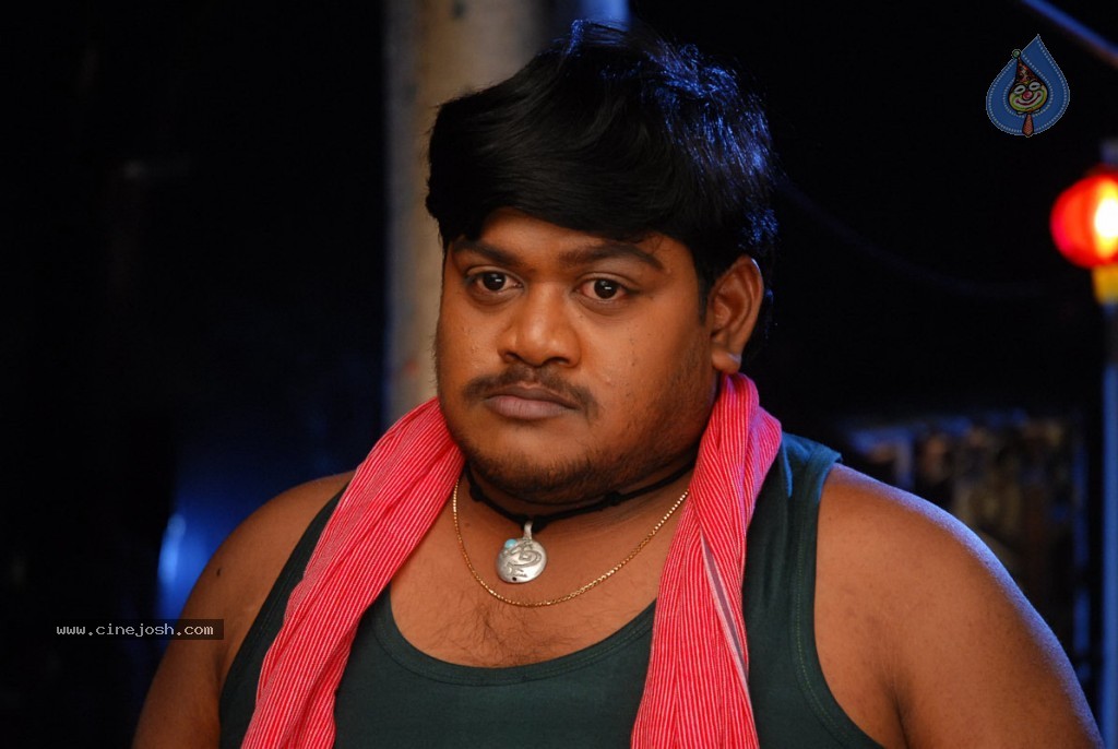 Thirudan Police Tamil Movie Stills - 39 / 45 photos