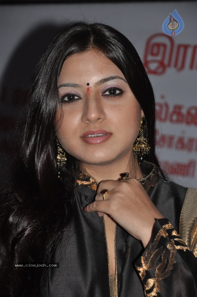 Thirumathi Thamizh Tamil Movie Stills - 22 / 70 photos