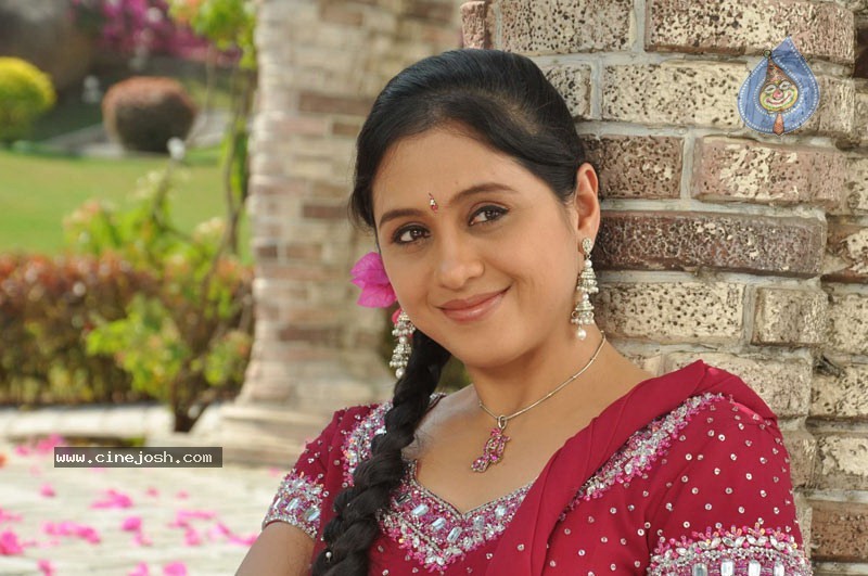 Thirumathi Thamizh Tamil Movie Stills - 46 / 70 photos