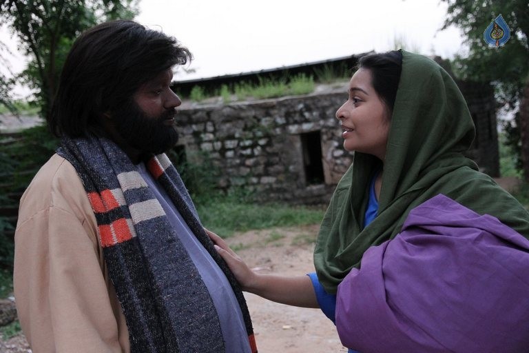 Tholi Kiranam Movie Photos - 2 / 17 photos