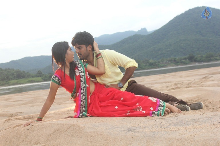 Tholi Parichayam Movie Stills and Poster - 6 / 21 photos