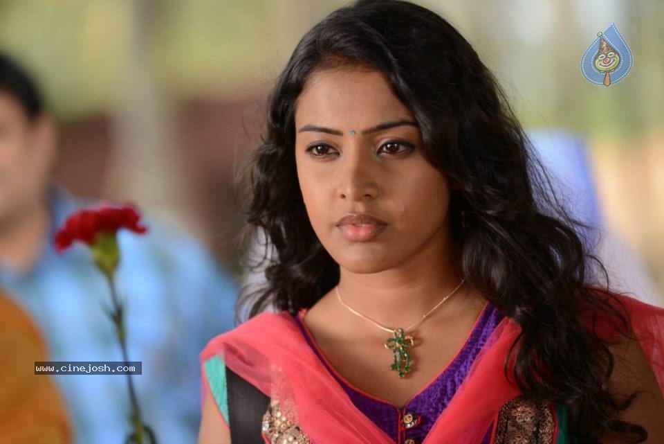 Tholi Sandhya Velalo Movie Stills - 28 / 82 photos