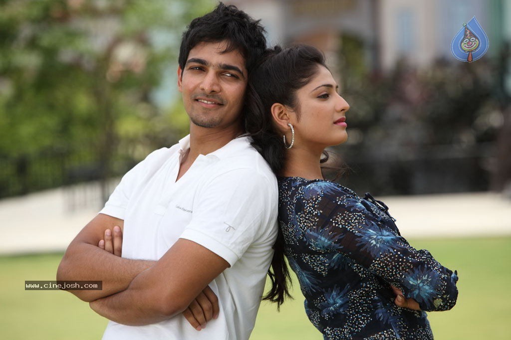 Thulli Ezhunthathu Kadhal Tamil Movie Stills - 89 / 112 photos