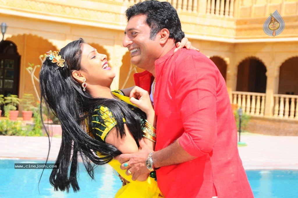 Thulli Vilayadu Tamil Movie Stills - 23 / 37 photos