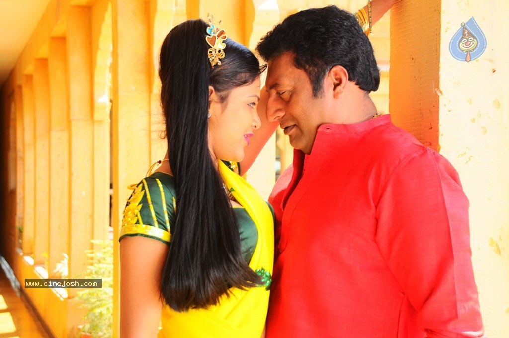 Thulli Vilayadu Tamil Movie Stills - 29 / 37 photos