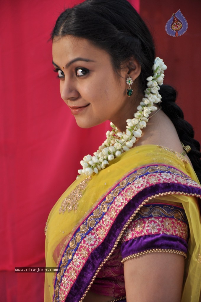 Thummeda Movie New Stills - 50 / 52 photos