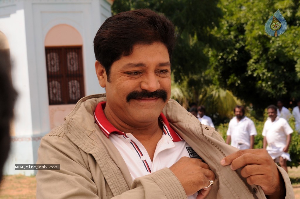 Tikka Movie New Stills - 44 / 89 photos