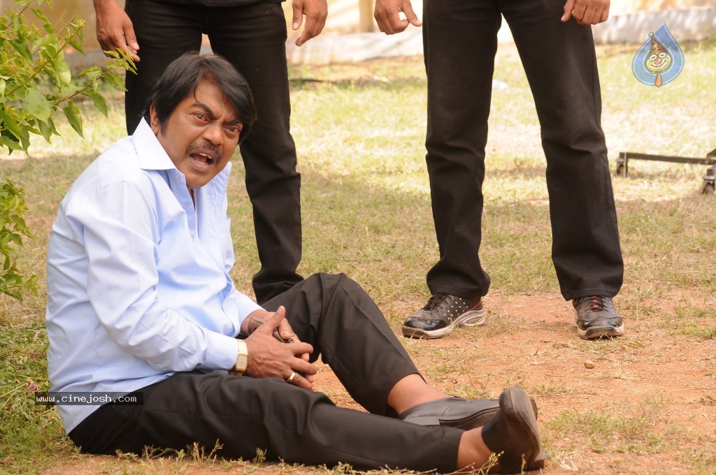 Tikka Movie New Stills - 78 / 89 photos