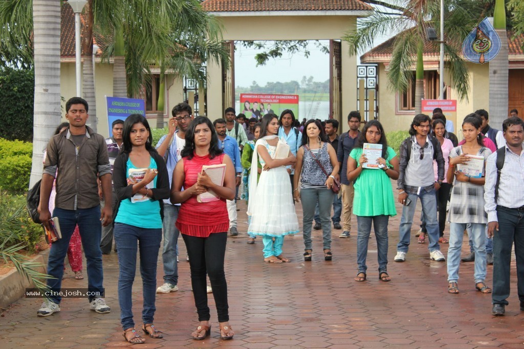 Toll Free no 143 Movie Stills - 83 / 108 photos