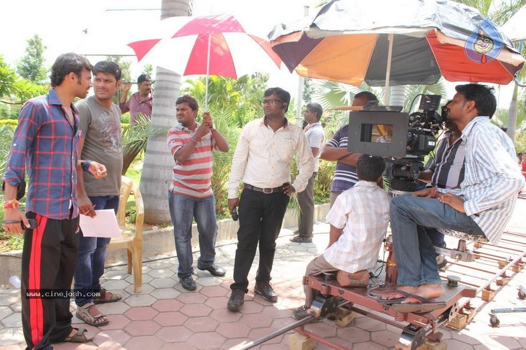 Toll Free Number 143 New Stills - 17 / 24 photos