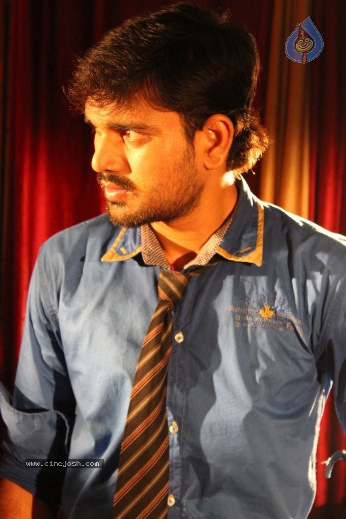 Toll Free Number 143 New Stills - 18 / 24 photos