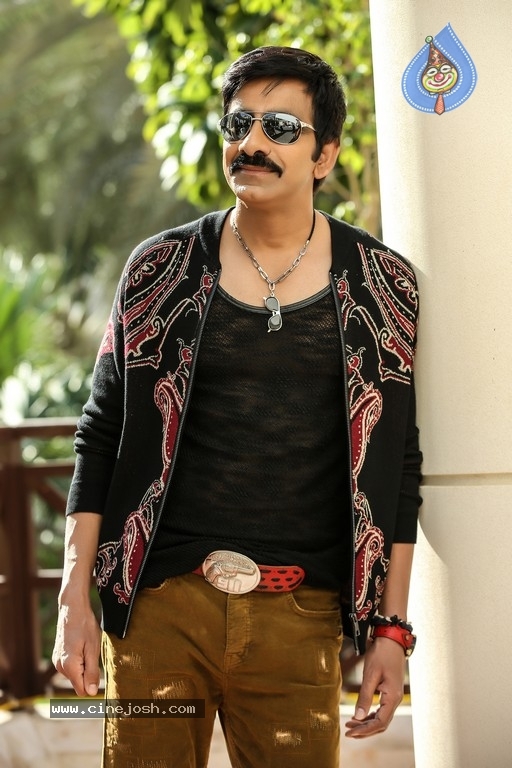 Touch Chesi Chudu Photos and Posters - 26 / 33 photos