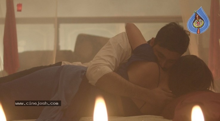 Touring Talkies Movie Stills - 16 / 21 photos