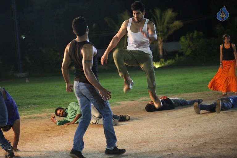 Trayam Movie Photos and Posters - 1 / 30 photos