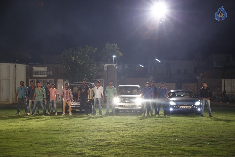 Trayam Movie Photos and Posters - 17 / 30 photos