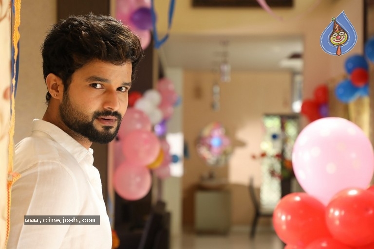 Two Friends Movie Stills - 8 / 42 photos