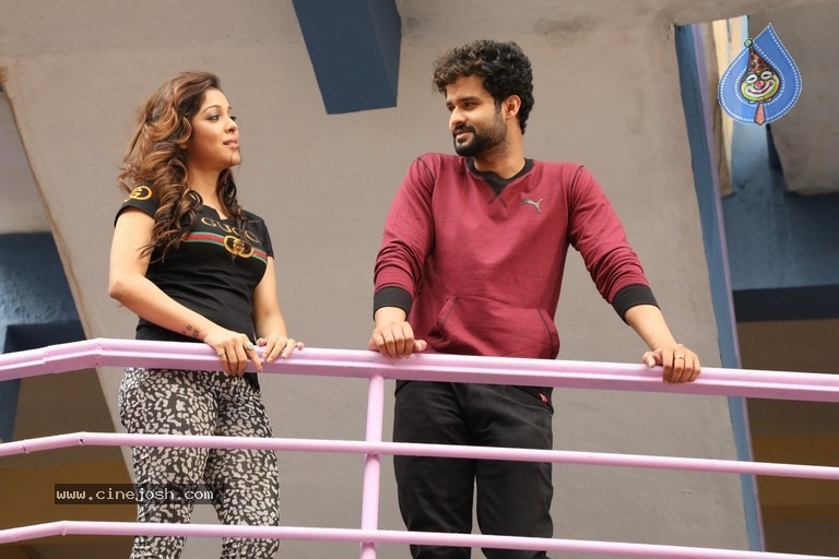 Two Friends Movie Stills - 16 / 42 photos