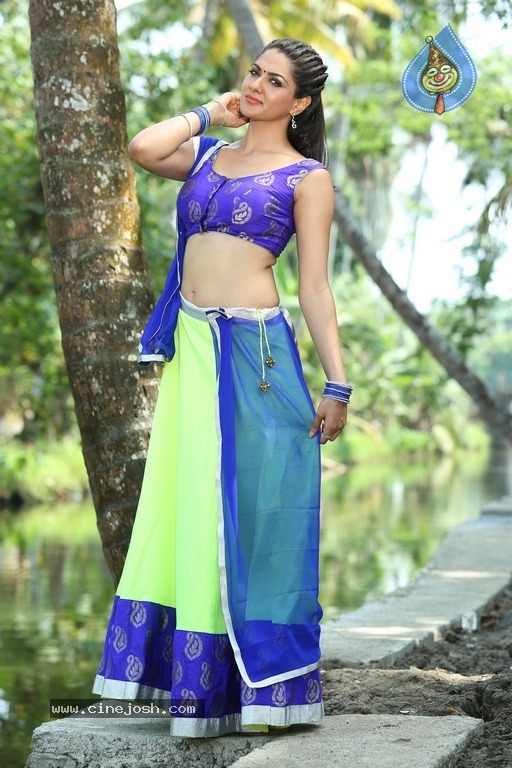 U Pe Ku Ha Movie Stills - 2 / 42 photos