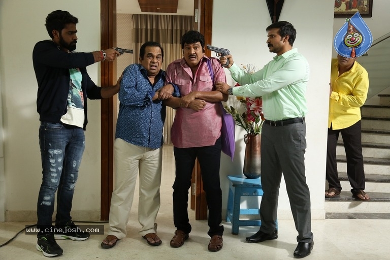 U Pe Ku Ha Movie Stills - 27 / 42 photos